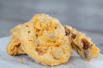 Khanom Kong ,Thai Desserts ,fried bean flour paste