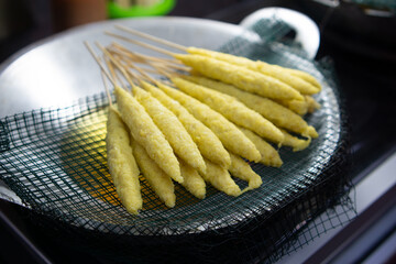 Egg roll snacks at the old market in Tangerang.