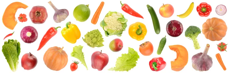 Crédence de cuisine en verre imprimé Légumes frais Delicious pattern of vegetables and fruits isolated on white