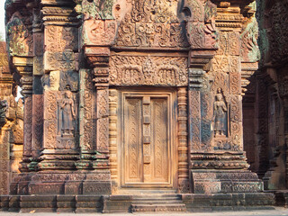 バンテアイスレイ遺跡の精巧な彫刻