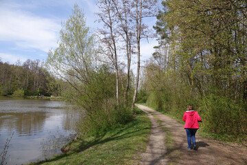 Wandern an einem See bei Muenster-Breitefeld