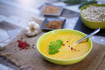 soupe de légumes, velouté de légume
