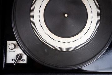 Naklejka premium Close up of vintage turntable vinyl record player