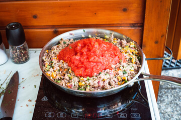 Lasagne aus dem Dutch Oven