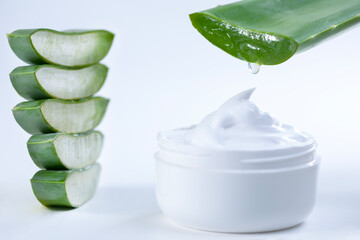 aloe vera plant skin care cream