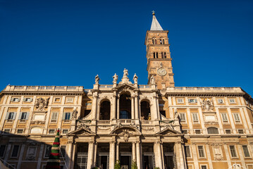 Fototapeta na wymiar the Facade of Basilica di Santa Maria Maggiore in Rome, Italy
