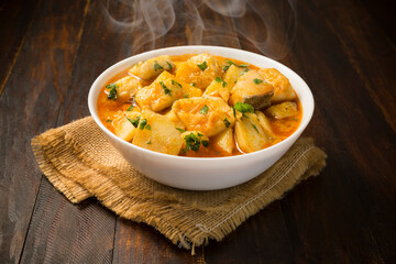 Bacalao guisado con patatas