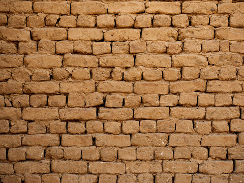 textura de muro formado por ladrillos de adobe