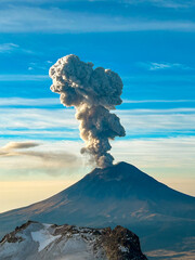 volcano in the clouds © Guillermo