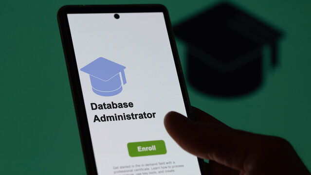 Database Administrator program. A student enrolls in courses to study, to learn a new skill and pass certification. Text in French