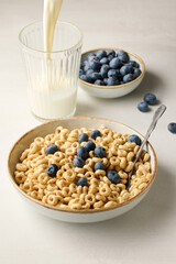 bowl of breakfast cereal honey rings