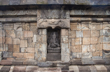 Fototapeta na wymiar Detail of Sambisari Temple. Sambisari Temple is a Hindu (Shiva) temple located in Purwomartani, Kalasan, Sleman, Yogyakarta. 