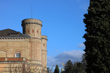 Fototapeta premium Torhaus und Schloss