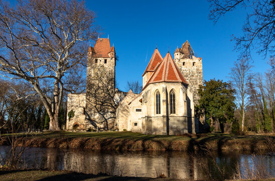 Schloss Pottendorf in Nieder&ouml;sterreich