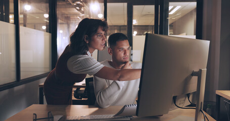 SEO, manager or digital marketing training, coaching or leadership by woman talking to an employee...