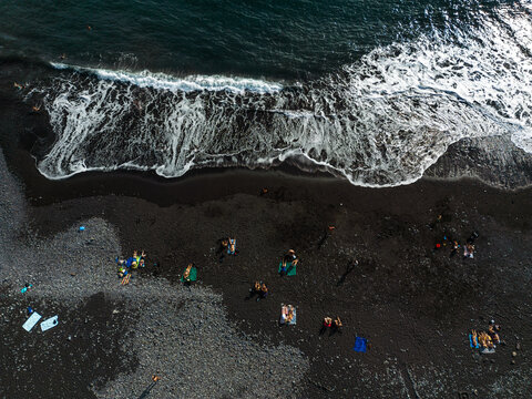 Schwarzer Sandstrand Praia da Formosa Funchal, Madeira, Portugal