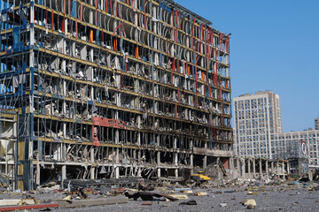 Russian terrorists destroyed shopping center and killed people in Kyiv, Ukraine