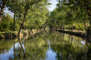 Canal de Castilla, Campos branch next to Medina de Rioseco, Valladolid, Castile and Leon, Spain