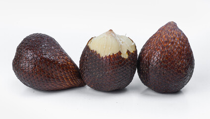 Salak fruit, a fruit that is often found in Indonesia, has skin that is hard like snake scales.