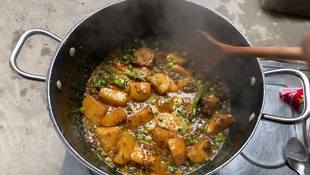 recipe making - aloo mutter recipe 
