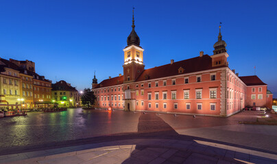 Warsaw. Castle Square with old colorful houses in the early morning.