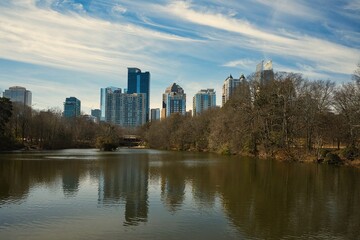 Fototapeta na wymiar Panoramic view of Piedmont Park and Atlanta skyline