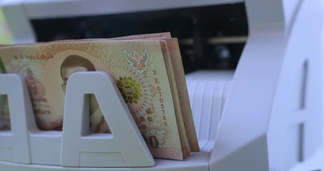 Electronic cash counting machine, 1,000 baht bills, operating capital
