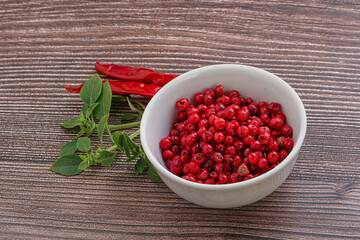 Red pepper seeds in the bowl
