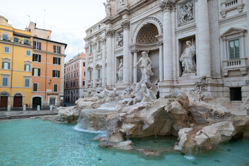 Fototapeta na wymiar Trevi fountain in beautiful Rome 