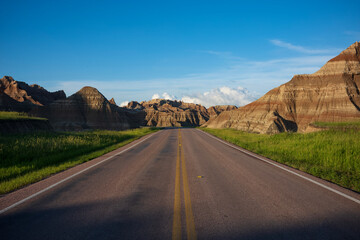 Driving through the Badlands National Park