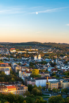 Plauen city with Kemmler hill above from Barenstein hill in Germany © honza28683