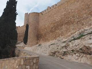 Fachado de castillo de Villena