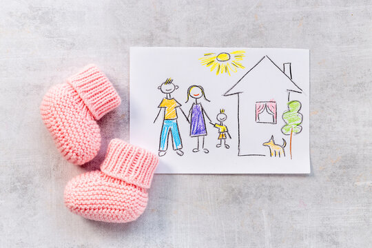 Mortgage concept. Happy family in house - Childrens drawing