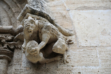 valencia la lonja figuras esculturas er&oacute;ticas decoraci&oacute;n fachada exterior arquitectura g&oacute;tica   4M0A7032-as23