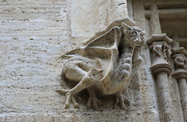 valencia la lonja figuras esculturas eróticas decoración fachada exterior arquitectura gótica   4M0A7037-as23