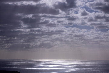 Fototapeta premium Luz entre nubes
