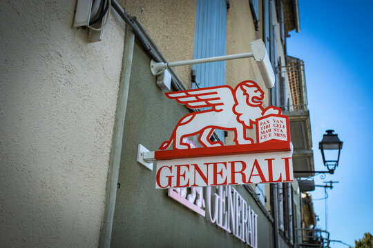 Generali Billeder Gennemse 878 Stockfotos Vektorer Og Videoer generali-billeder-gennemse-878-stockfotos-vektorer-og-videoer