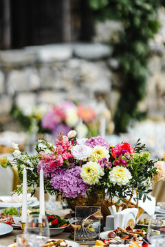 Bouquet on wedding table