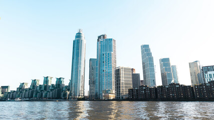 Fototapeta na wymiar London buildings along the Thames