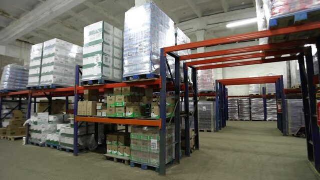large warehouse for industrial and products
