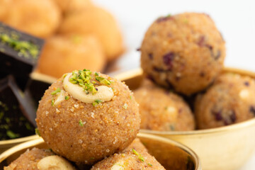 Indian Mithai Gud Churma Ke Laddu Or Choorma Ke Ladoo Is Made Of Whole Wheat Jada Gehun Ka Atta, Khus Khus, Gur, Jaggery, Kaju, Badam, Dry Fruits Roasted In Desi Ghee Or Clarified Butter