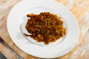 Tasty and easy braised white cabbage with carrot and onion - healthful side dish for meat meals.