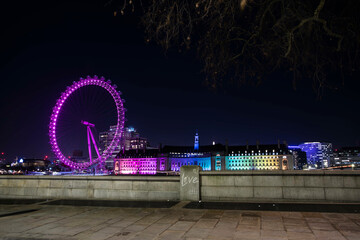 Obraz premium London eye in England at night