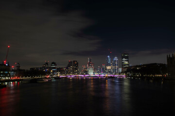 Fototapeta na wymiar Thames River with the city of London in the background