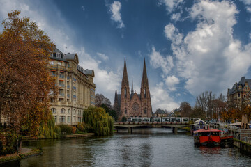 Fototapeta na wymiar Church of Saint Paul in Strasbourg, France
