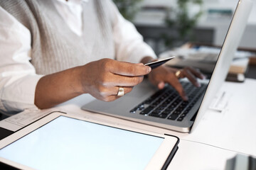 Fototapeta premium Business woman, hands and credit card for laptop banking, ecommerce and financial accounting in office. Closeup of worker, online finance and computer payment for budget, fintech and digital economy