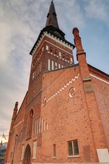 Fototapeta na wymiar cathédrale et église au centre de Vasteras en Suède