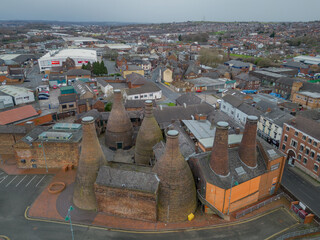 Stoke-on-trent, Staffordshire, England. Old Gladstone Potteries with bottle ovens in the centre of...