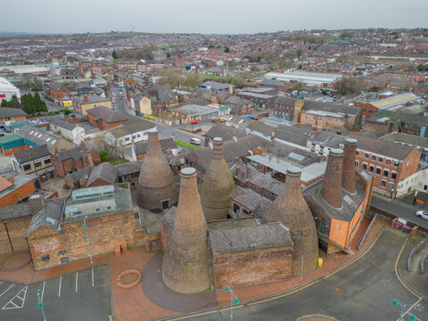 Stoke-on-trent, Staffordshire, England, March 3 2023. Old Gladstone Potteries with bottle ovens in the centre of Stoke on Trent, Staffordshire,UK. Industrial architecture in England