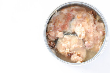 サバの水煮の缶詰